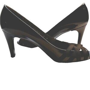 Stuart Weitzman Black Patent Leather Women's Criss-Cross Peep Toe Pumps Sz 9 EUC